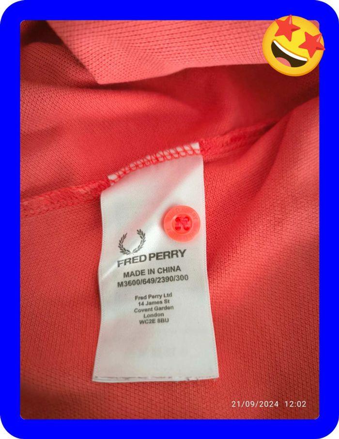 Polo  rouge manches courtes rouge Fred Perry taille l - photo numéro 6