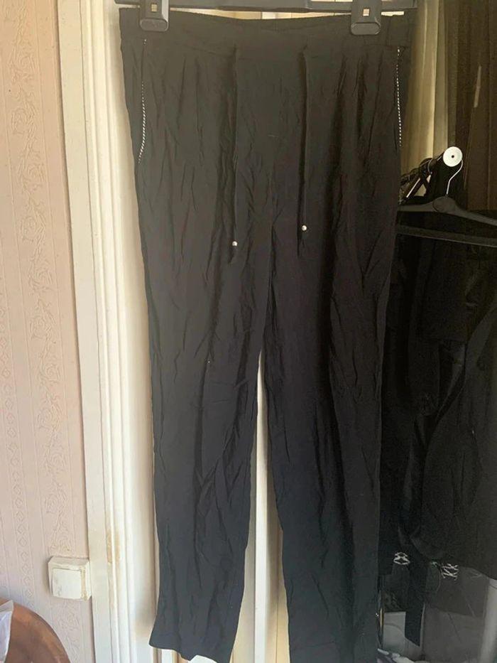 Pantalon léger Camaieu taille 42 neuf - photo numéro 1