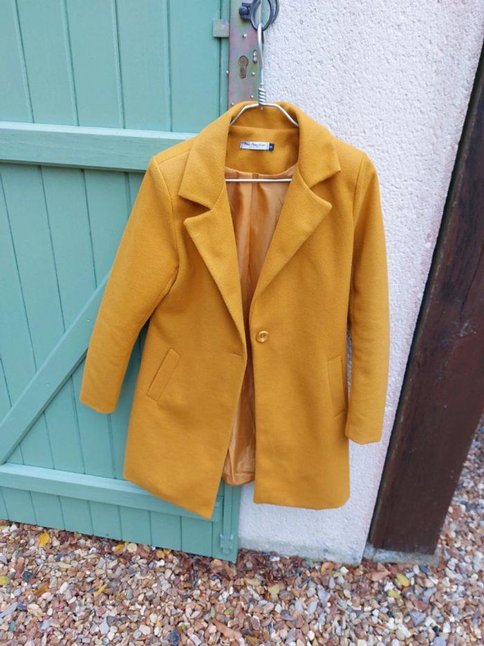 Manteau jaune femme