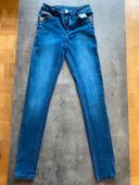 Pantalon jeans taille 36