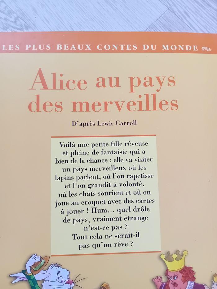 Livre Alice au pays des merveilles raconté par marlene jobert - photo numéro 2