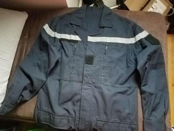 Veste pompier taille 96/100 - photo numéro 1