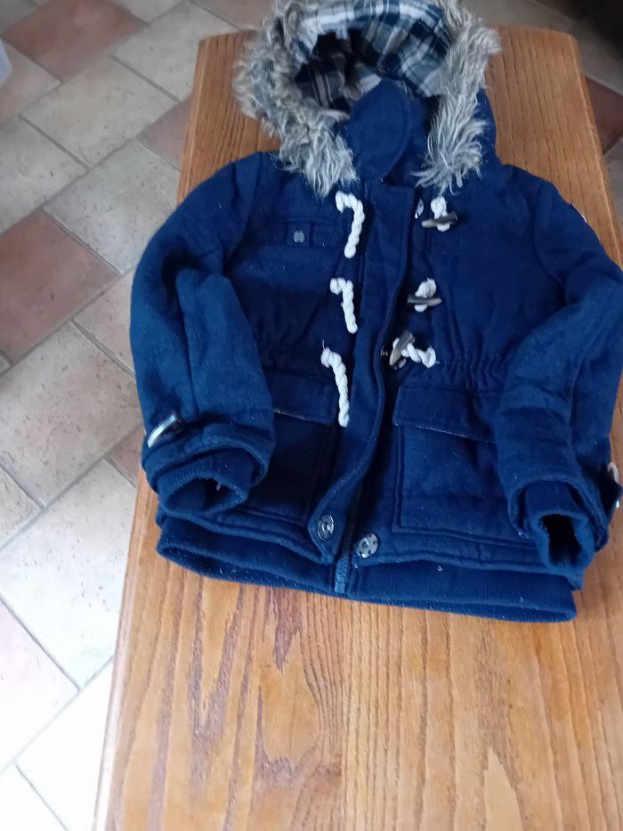 Manteau avec capuche chaud - photo numéro 1