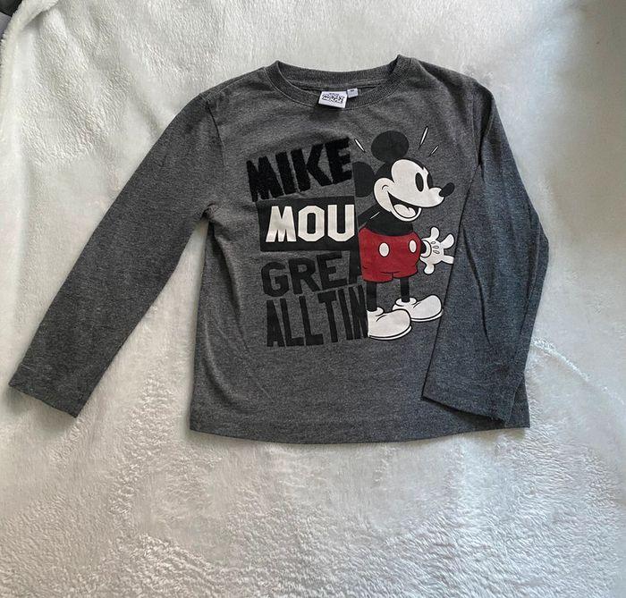 • Tee-shirt manches longues Mickey • 🐭 - photo numéro 1