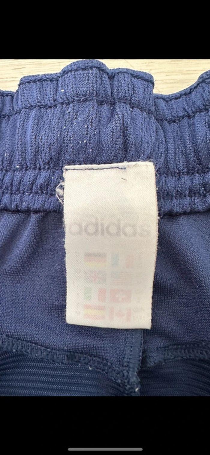 Short Adidas OM - photo numéro 3