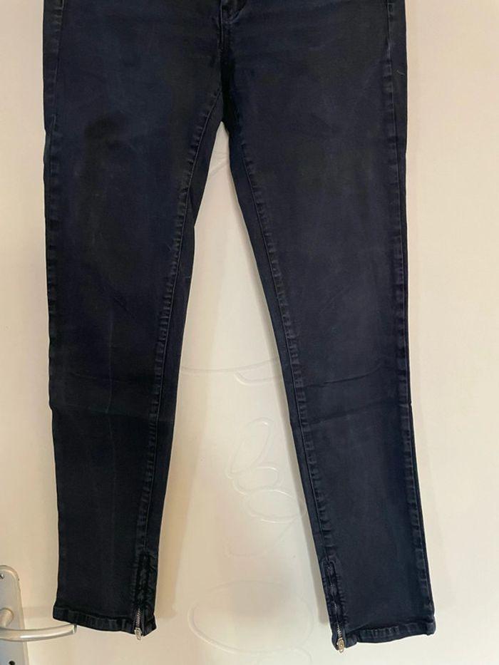 Pantalon jean court extensible bleu marine taille basse skinny fermeture bas Massimo dutti taille 36 - photo numéro 3