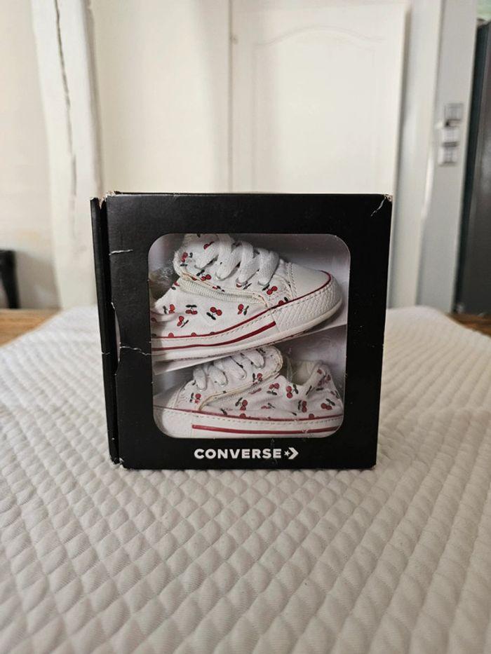 Converse cerise - photo numéro 2