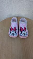 Chaussons Minnie taille 20