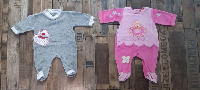 Lot vêtements naissance fille - photo numéro 4