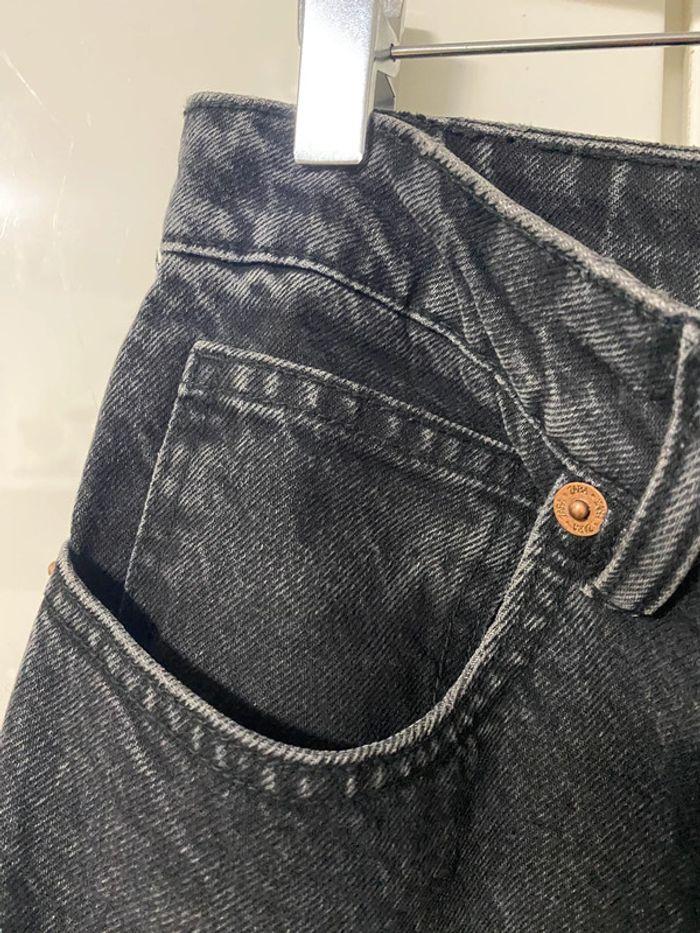 Pantalon jean à jambes larges taille  haute  Zara. Taille 44 - photo numéro 4