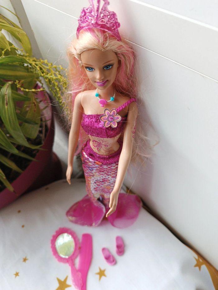 Poupée doll Barbie mattel mermaid secret sirène vêtement reversible surfeuse merliah 1999 - photo numéro 10