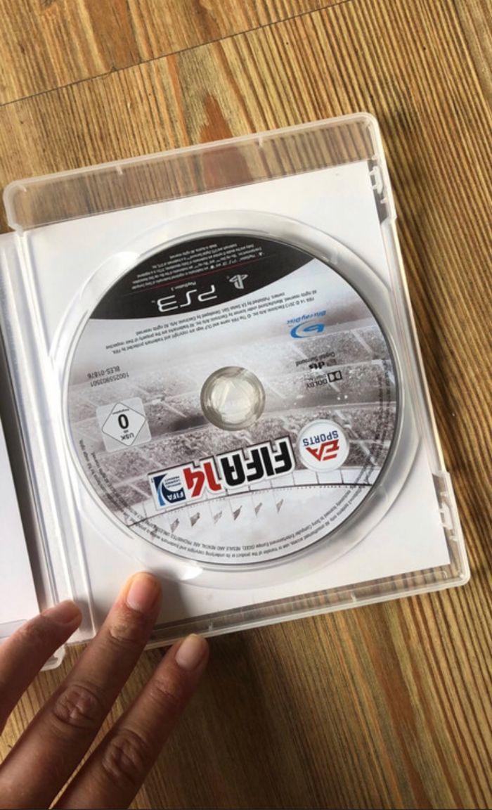 FIFA 14 PS3 - photo numéro 2