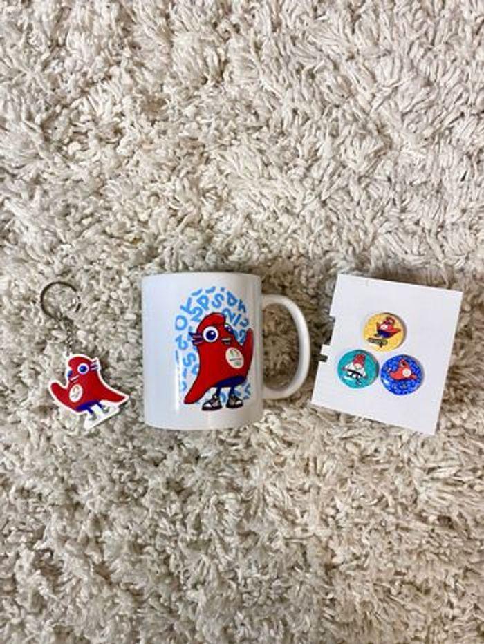 Coffret cadeau jeux olympiques JO Paris 2024 mascotte tasse porte-clé 3 magnets - photo numéro 5