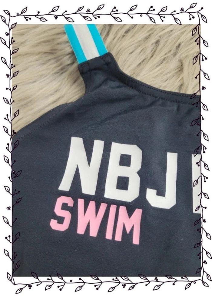 Joli maillot de bain Nabaiji 8/10 ans - photo numéro 2