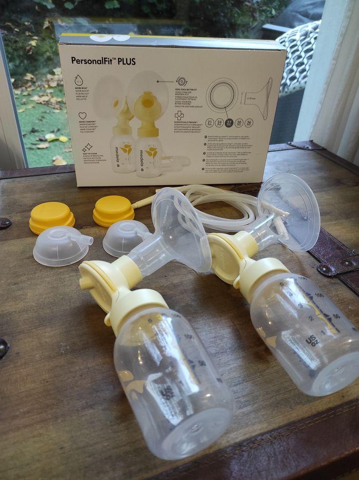 Kit téterelles + pots  pour tire-lait Medela symphonie - photo numéro 2