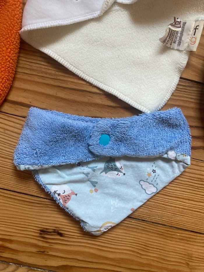 Lot de 4 bavoirs bandanas bébé - photo numéro 6