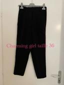 Pantalon court 7/8 style jogging habillé noir bande blanc et rouge côté charming girl taille 36