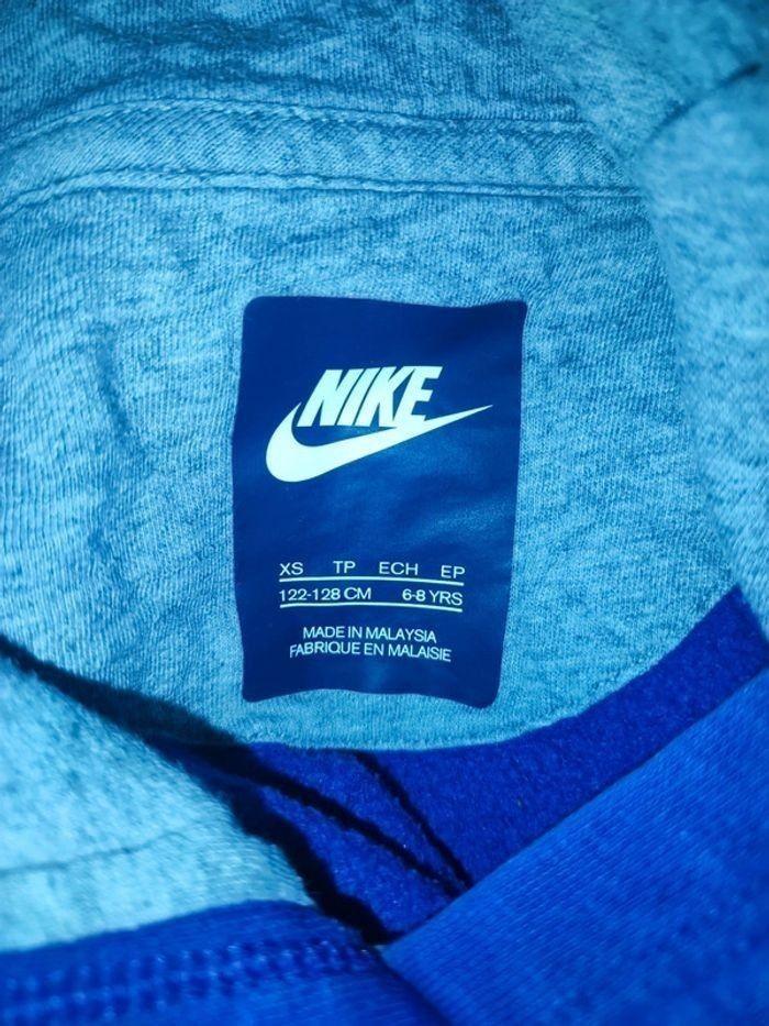 Pull Nike Fille 6ans - photo numéro 4