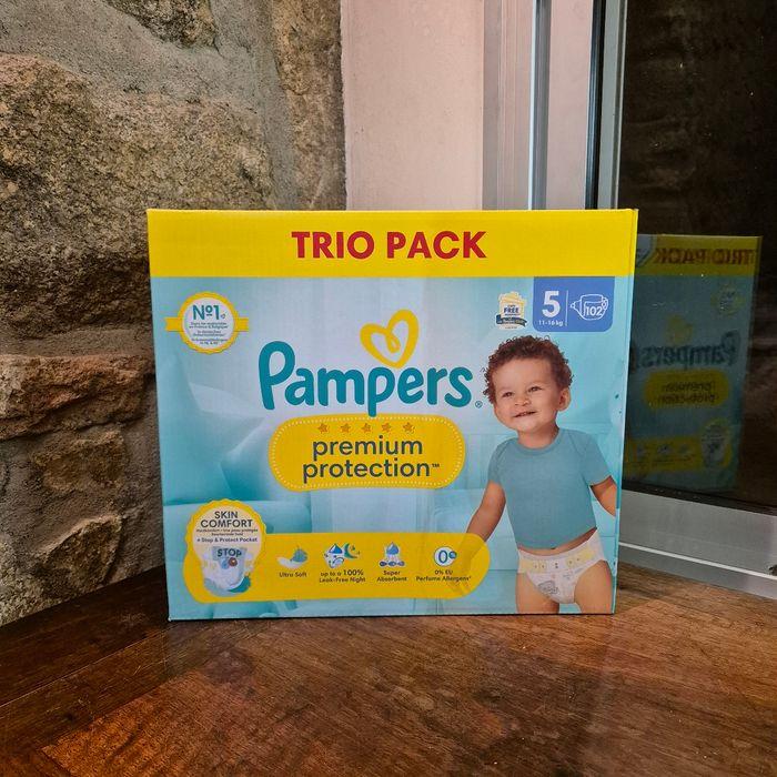 1 Carton Pampers Premium Taille 5 : 102 Couches - photo numéro 3