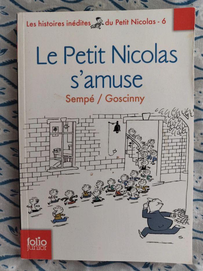 Le petit Nicolas s'amuse - photo numéro 1