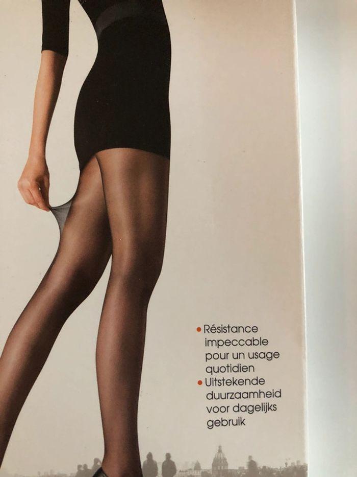 Lot de bas collants neuf - photo numéro 2