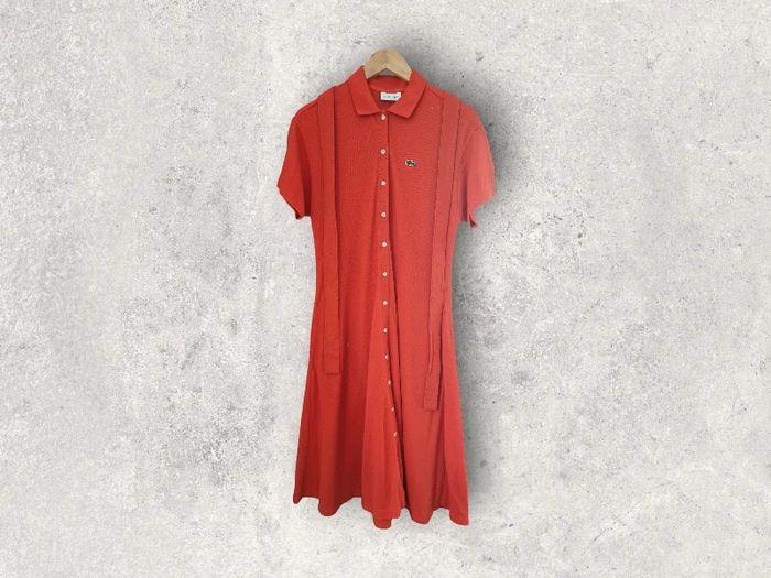 Robe Lacoste rouge mi longue ceintrée a poches avec ceinture taille 36 - photo numéro 2