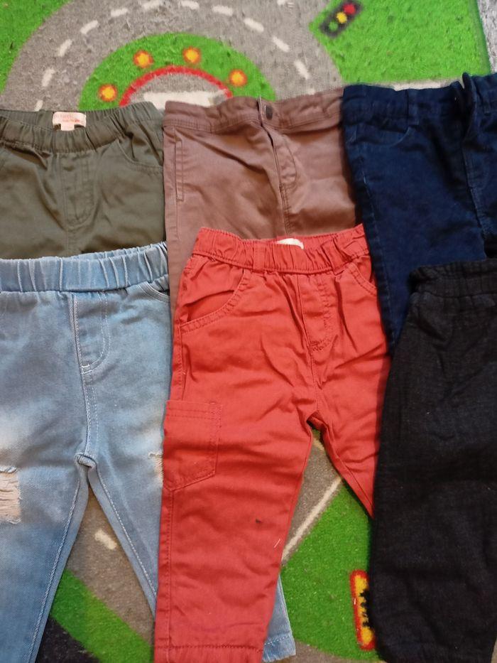 Lot pantalon garçon 12 mois - photo numéro 4