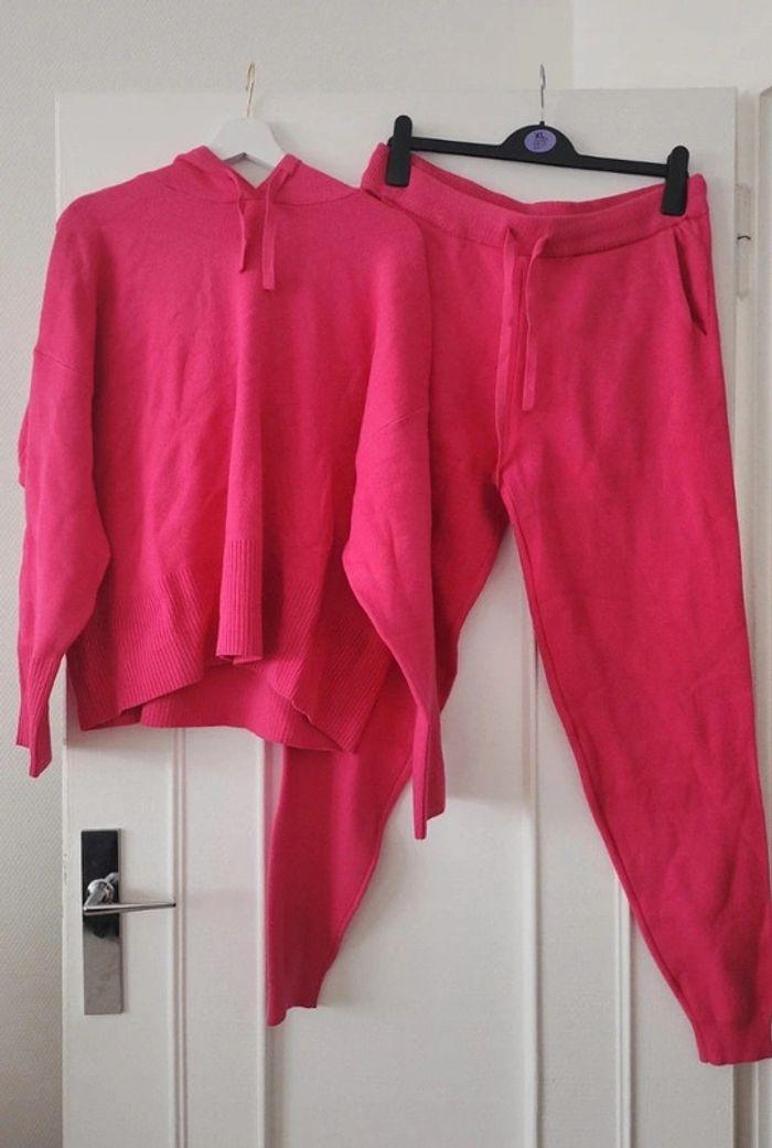 Ensemble jogging fushia - photo numéro 1