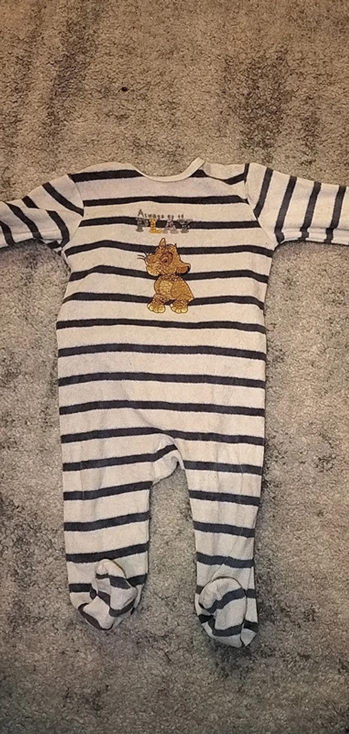 Pyjama bébé roi lion - photo numéro 1