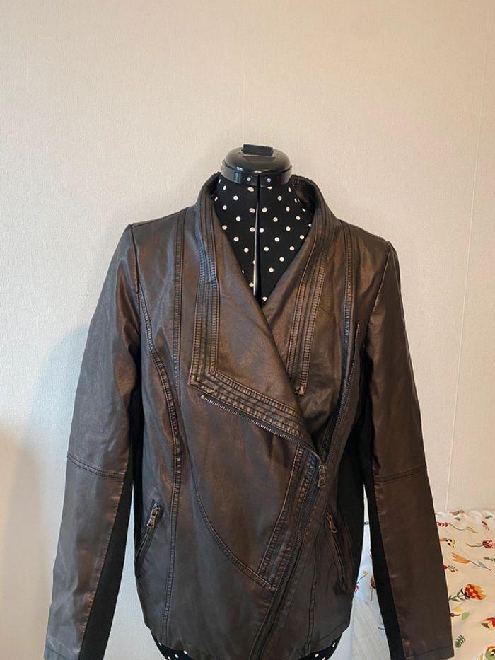 Veste similicuir bi matière marron brillant et noir M&S Mode taille 3XL / 46 - photo numéro 1