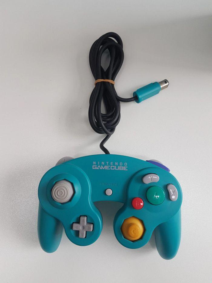 Manette Gamecube Blue Emerald en boite - photo numéro 4