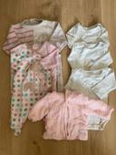 Lot vêtements 1mois fille