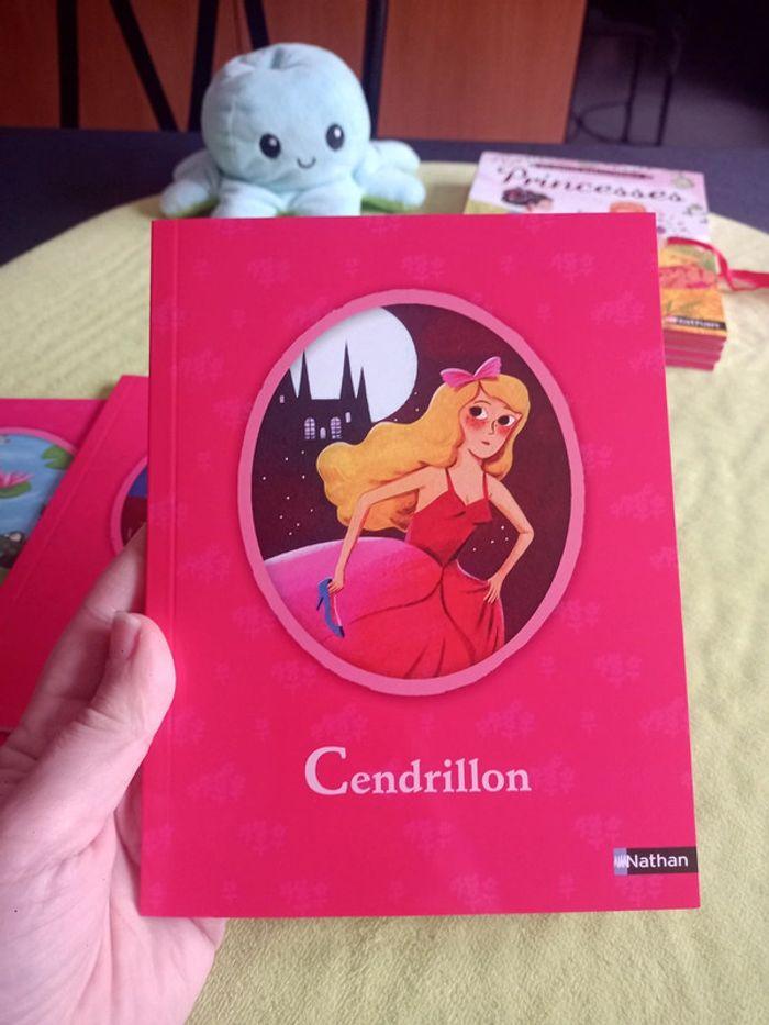 Ma petite bibliothèque 4 contes de princesse - photo numéro 6