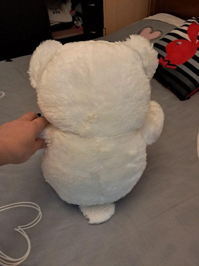 Peluche taille moyenne très bonne état. - photo numéro 3