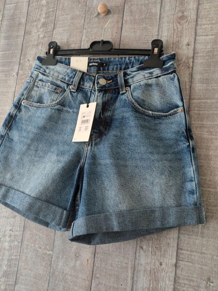 Short en jean BikBok neuf 36 - photo numéro 4