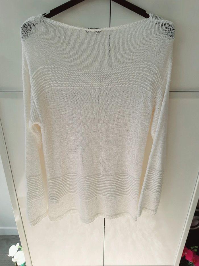 Joli pull long blanc ecru tout doux. T38.  En excellent état. - photo numéro 5