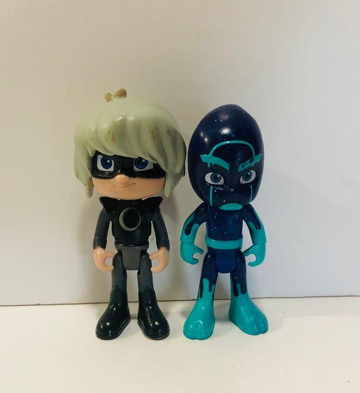 PJ Masks Pyjamasques Lot de 2 figurines Sorceline Ninjaka Gluglu Bibou Yoyo Romeo Armadylan pjmasks SOP77 - photo numéro 1