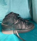 Basket montante noire taille 36,5 air Jordan Nike