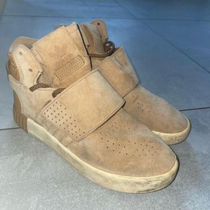 Basket ADIDAS beige - photo numéro 1