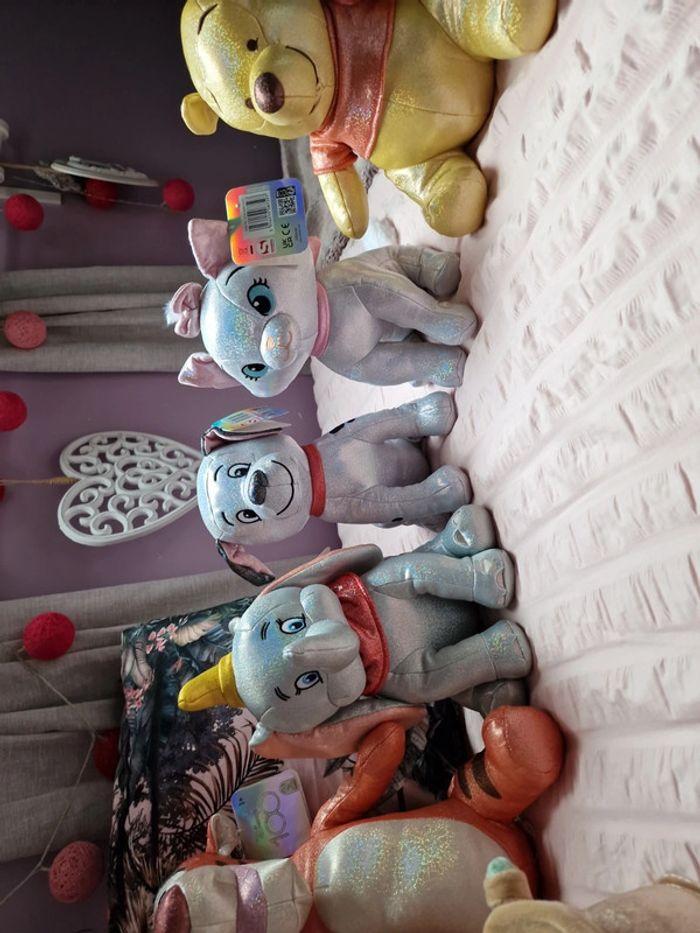 8 peluches 100 ans Disney - photo numéro 3