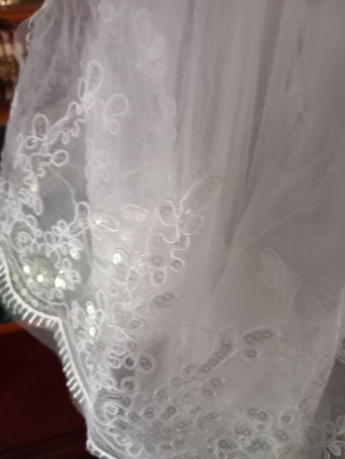 Voile de mariée en tulle blanc et paillettes - photo numéro 3