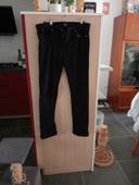 Pantalon noir taille 42