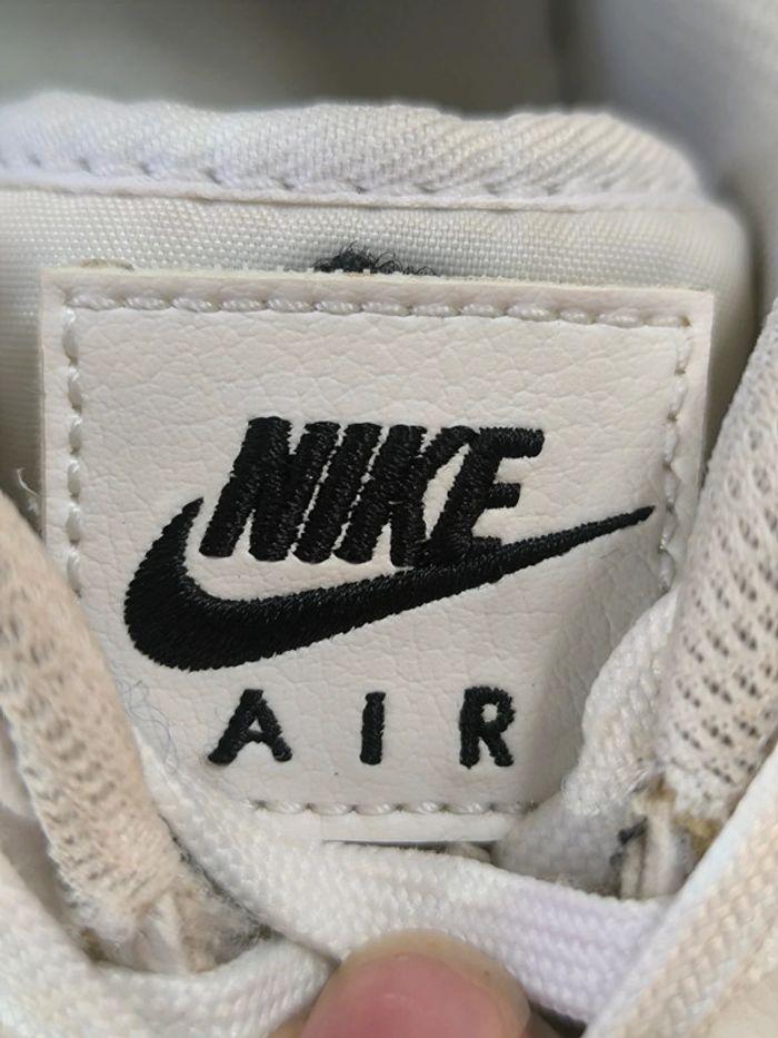 Baskets Nike air force one blanche et noir à scratch interchangeables - photo numéro 8