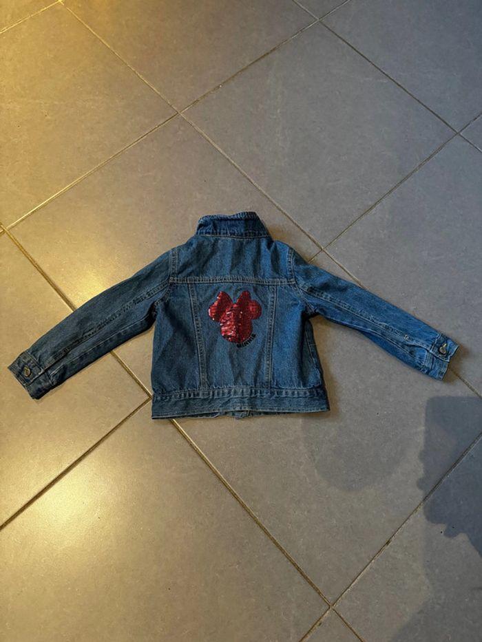 Veste en jean avec de Minnie en sequins dans le dos - Minnie Mouse - Bleu - 5 ans - photo numéro 3