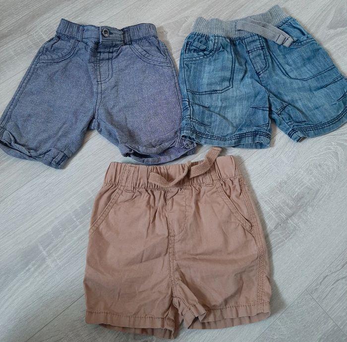 Lot de 3 shorts 12/18 mois - photo numéro 1