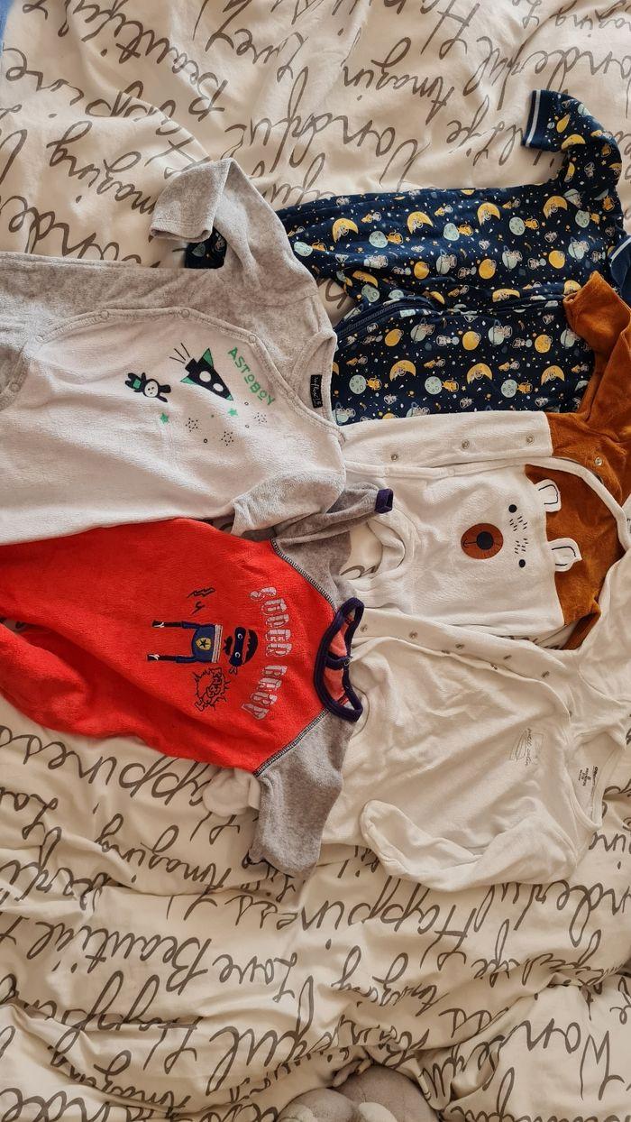 Lot de 5 pyjamas - photo numéro 3