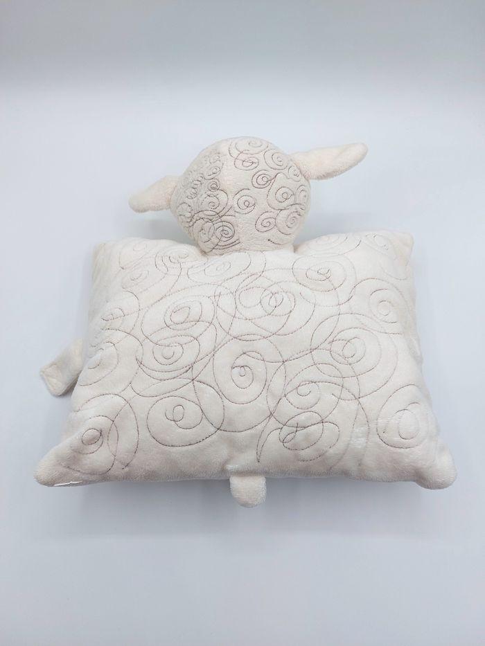 Doudou peluche coussin mouton écru blanc crème spirales OBAIBI env. 28x20 cm - photo numéro 4