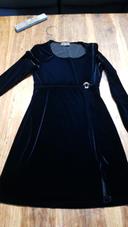 Jolie robe velours noir