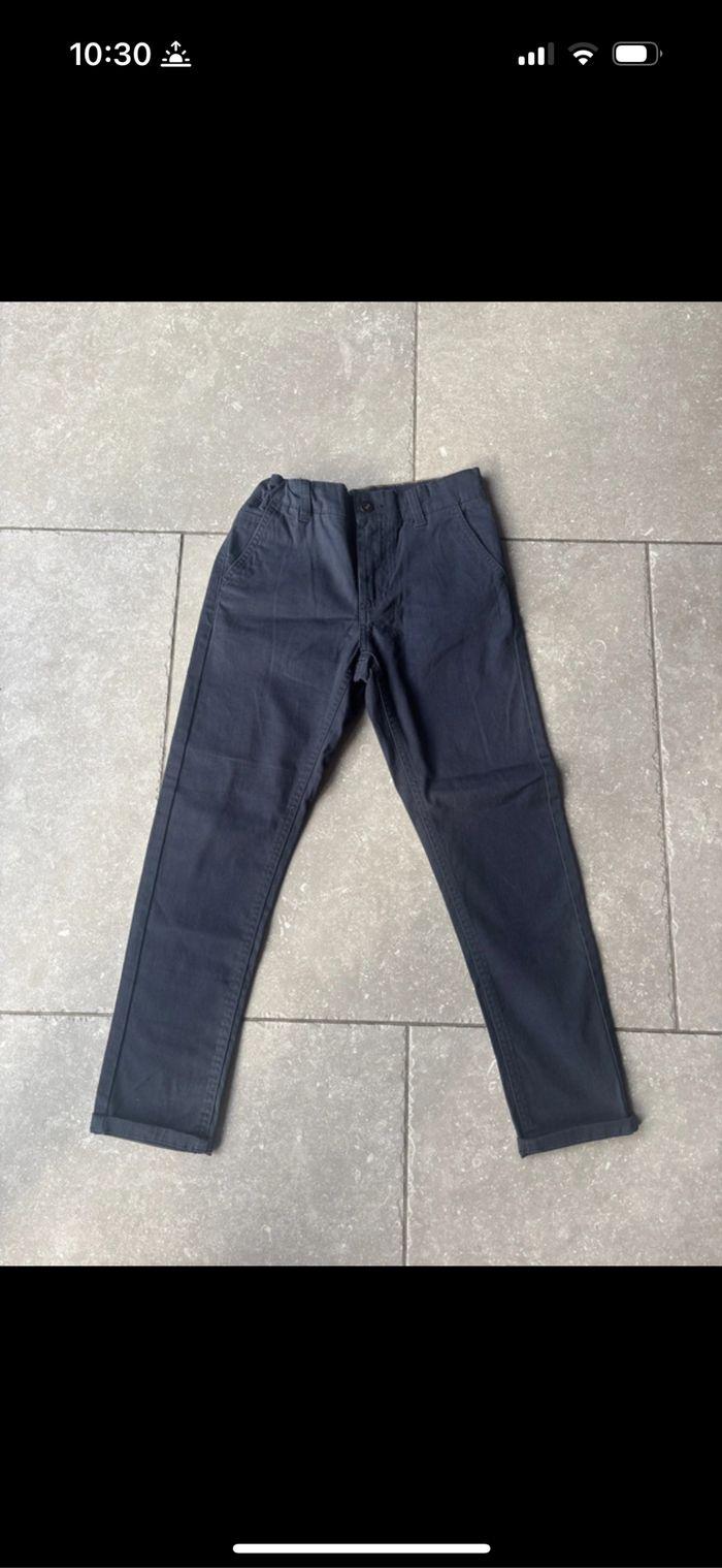 Lots de pantalon taille 10ans un peu de toute marque (voir description) - photo numéro 7