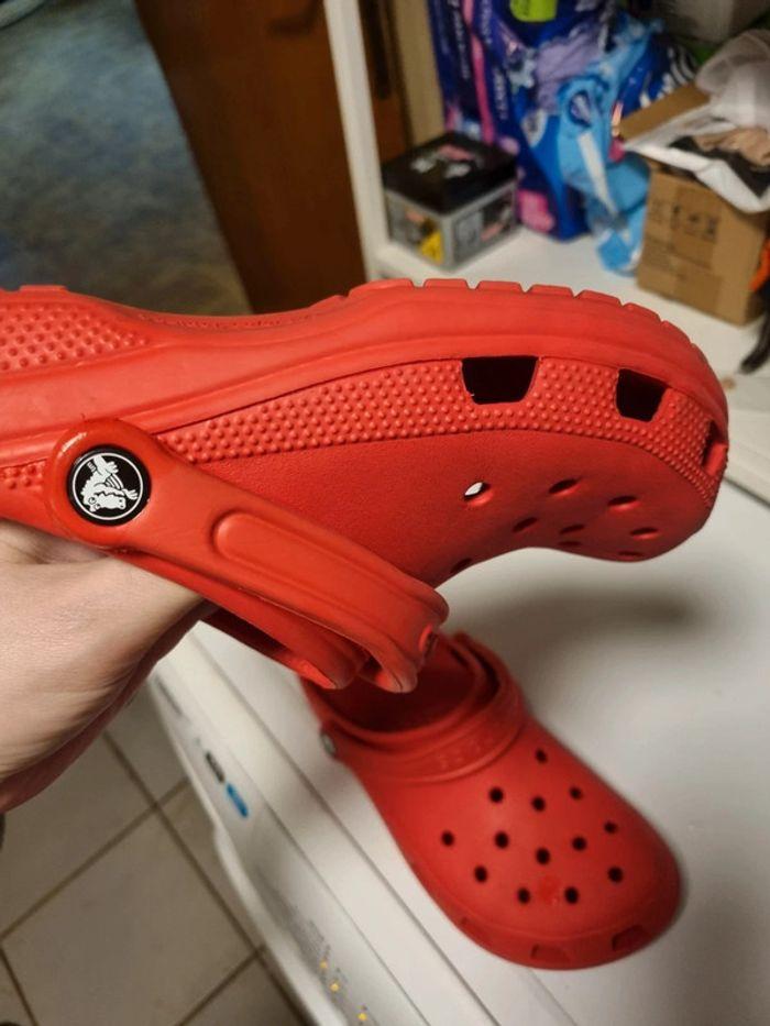 🌺 crocs femme rouge taille 10 - photo numéro 8